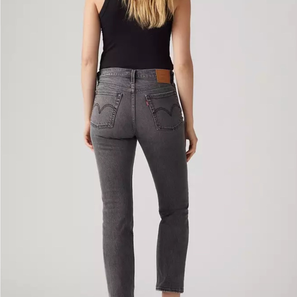 Levi’s wedgie jeans